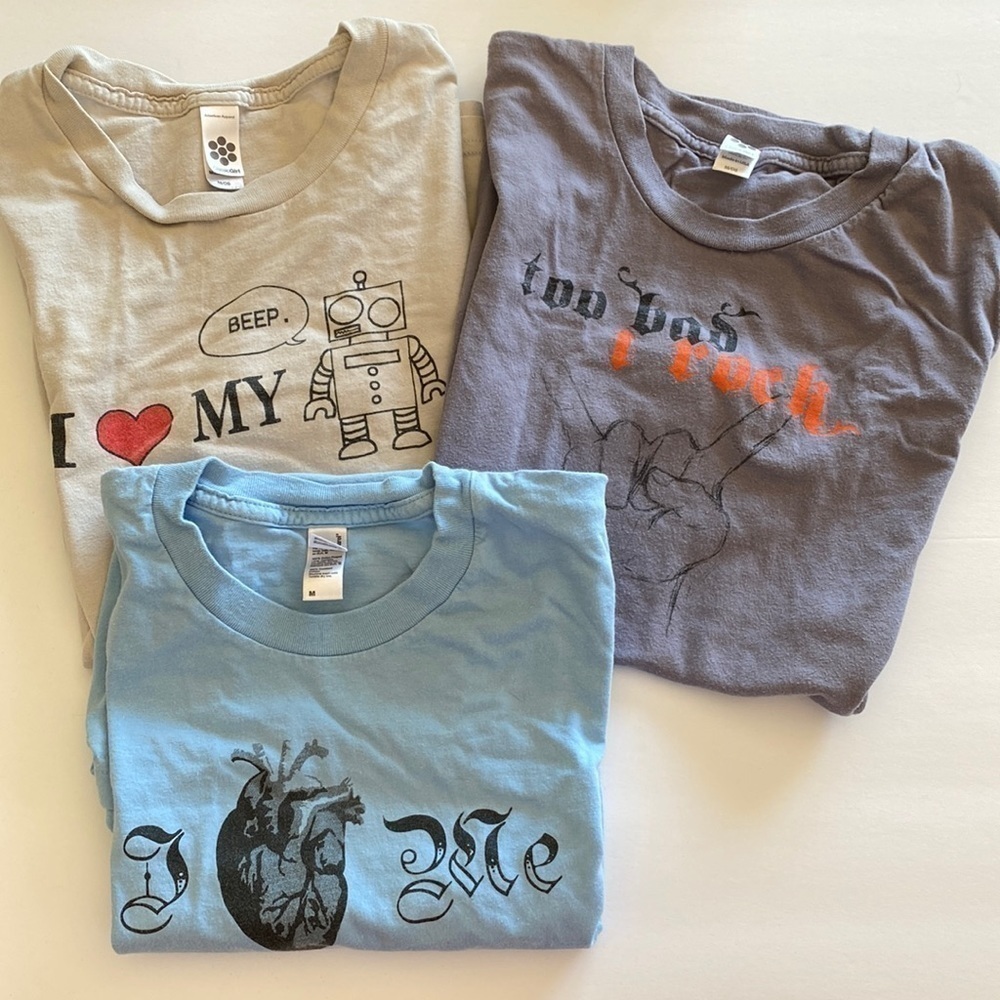 Girls t-shirts short sleeve screen printed medium kids robot heart